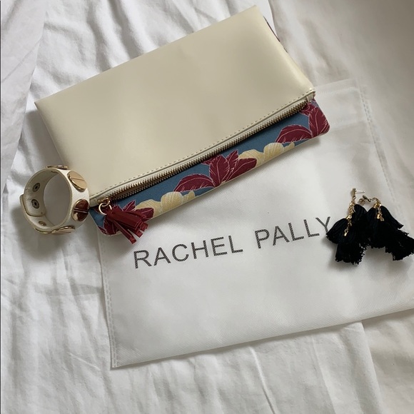 RachelPally revers clutch w Ettika tassel earrings - Picture 3 of 4